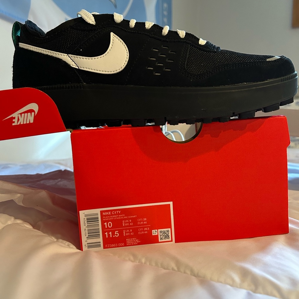 Nike Black and White Classic Sneakers